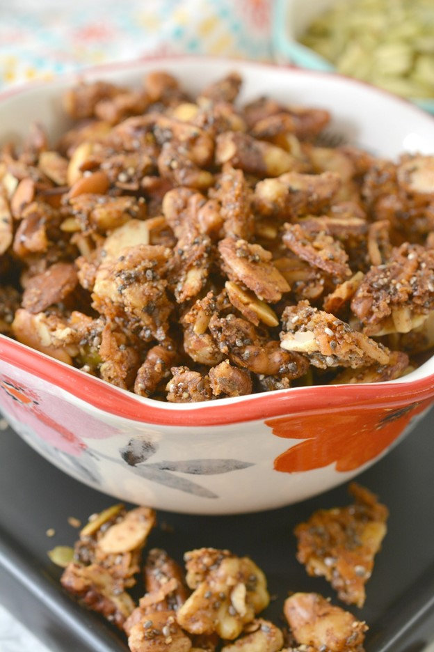 Keto Cinnamon Vanilla Granola